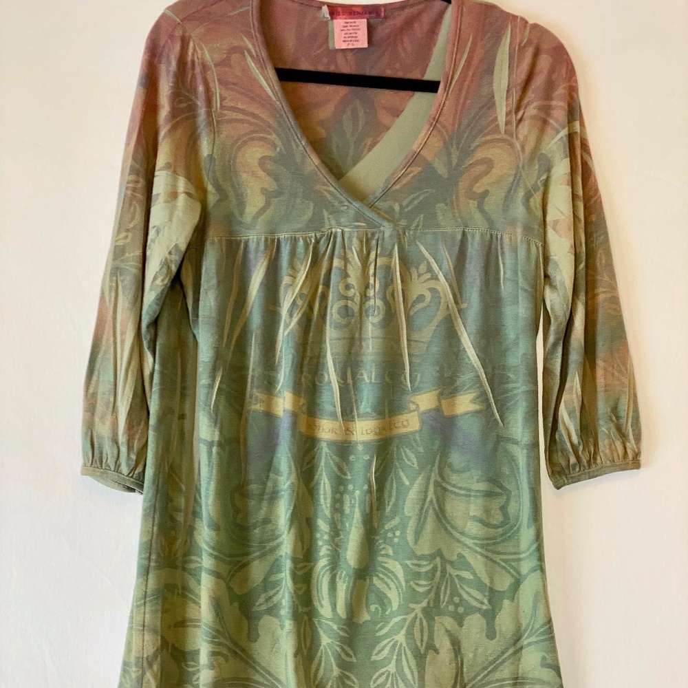 super soft empire waist long top greens and golds